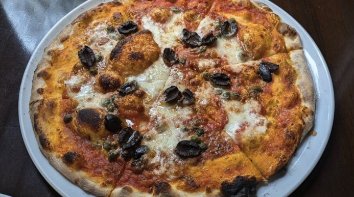 ピッツェリア武蔵野山居